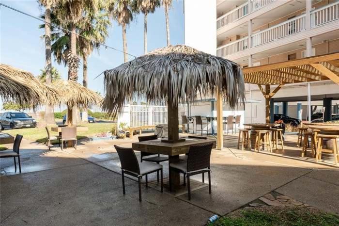 Waterfront North With And Pool Access Corpus Christi
