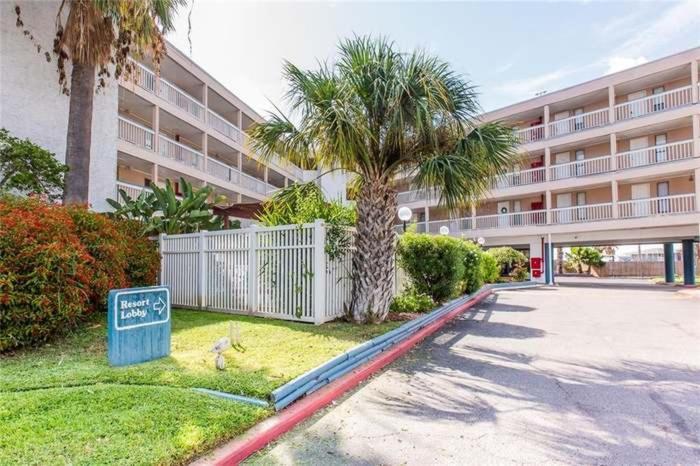 Apartment Waterfront North With And Pool Access